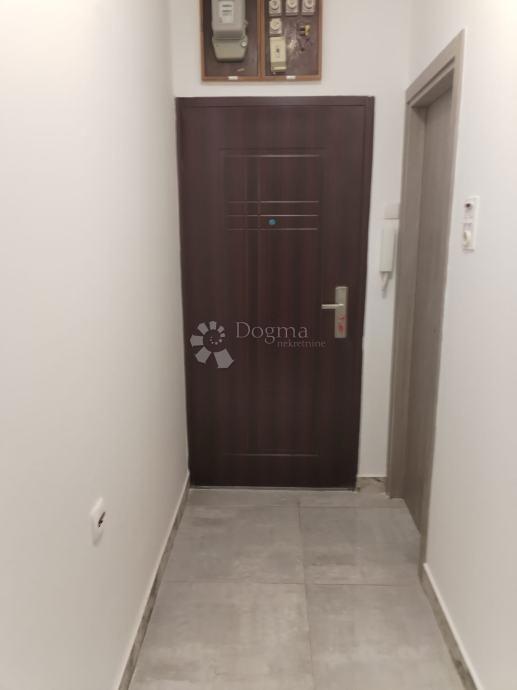 Appartamento In vendita - OSJEČKO-BARANJSKA OSIJEK