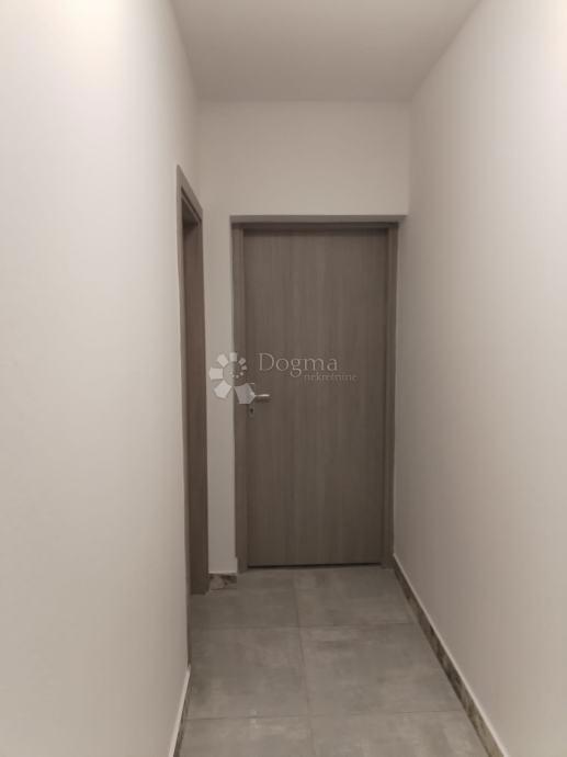 Appartamento In vendita - OSJEČKO-BARANJSKA OSIJEK