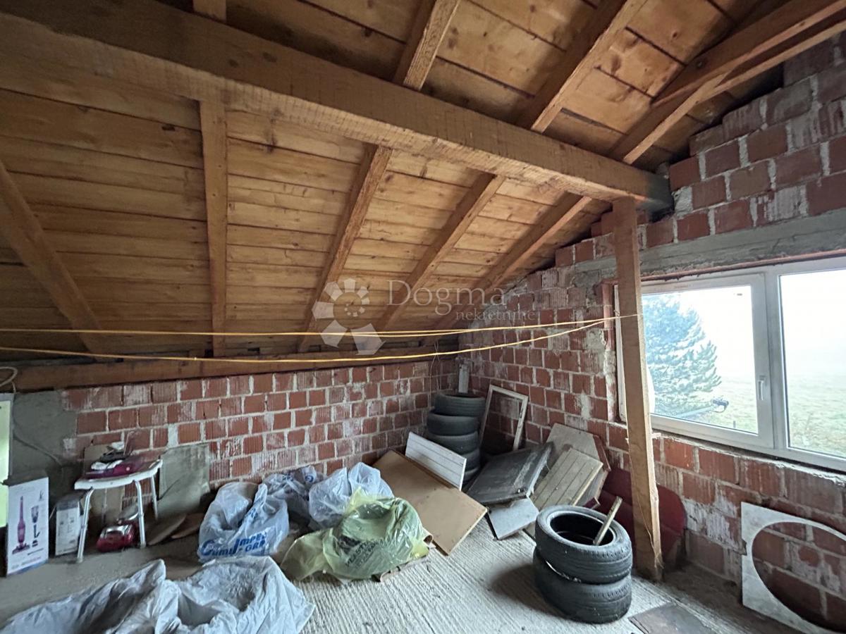 House For sale - ZAGREBAČKA SVETA NEDELJA