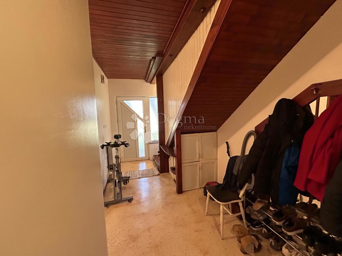 House For sale - ZAGREBAČKA SVETA NEDELJA