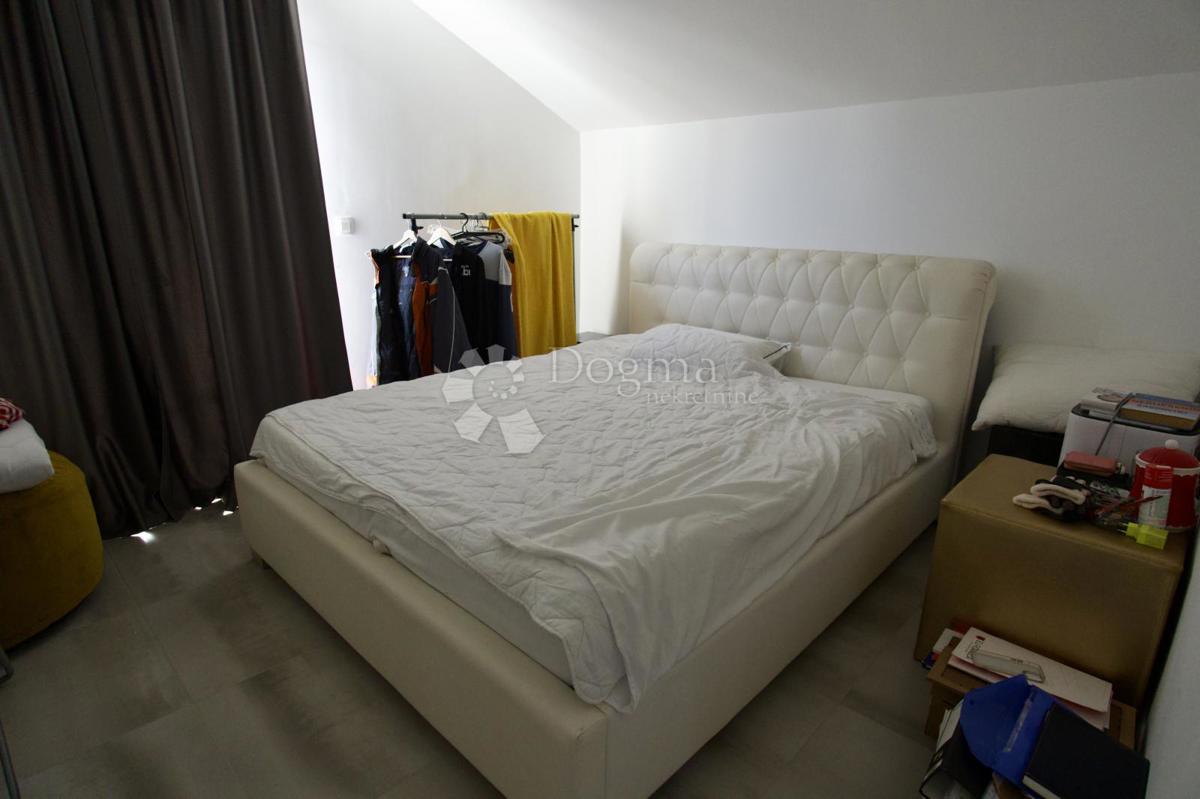 Casa In vendita - SPLITSKO-DALMATINSKA DICMO