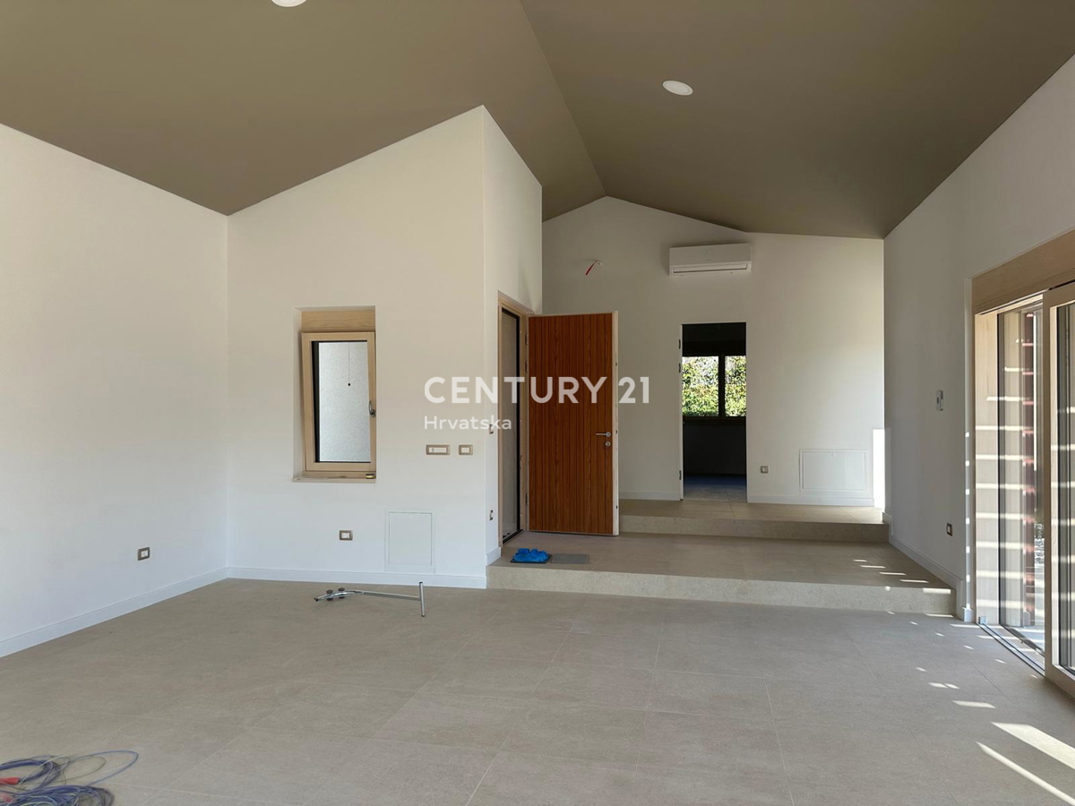 Casa In vendita - ISTARSKA VIŠNJAN