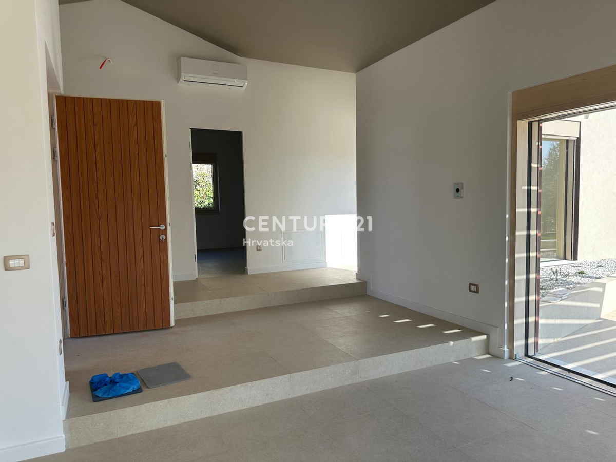 Casa In vendita - ISTARSKA VIŠNJAN