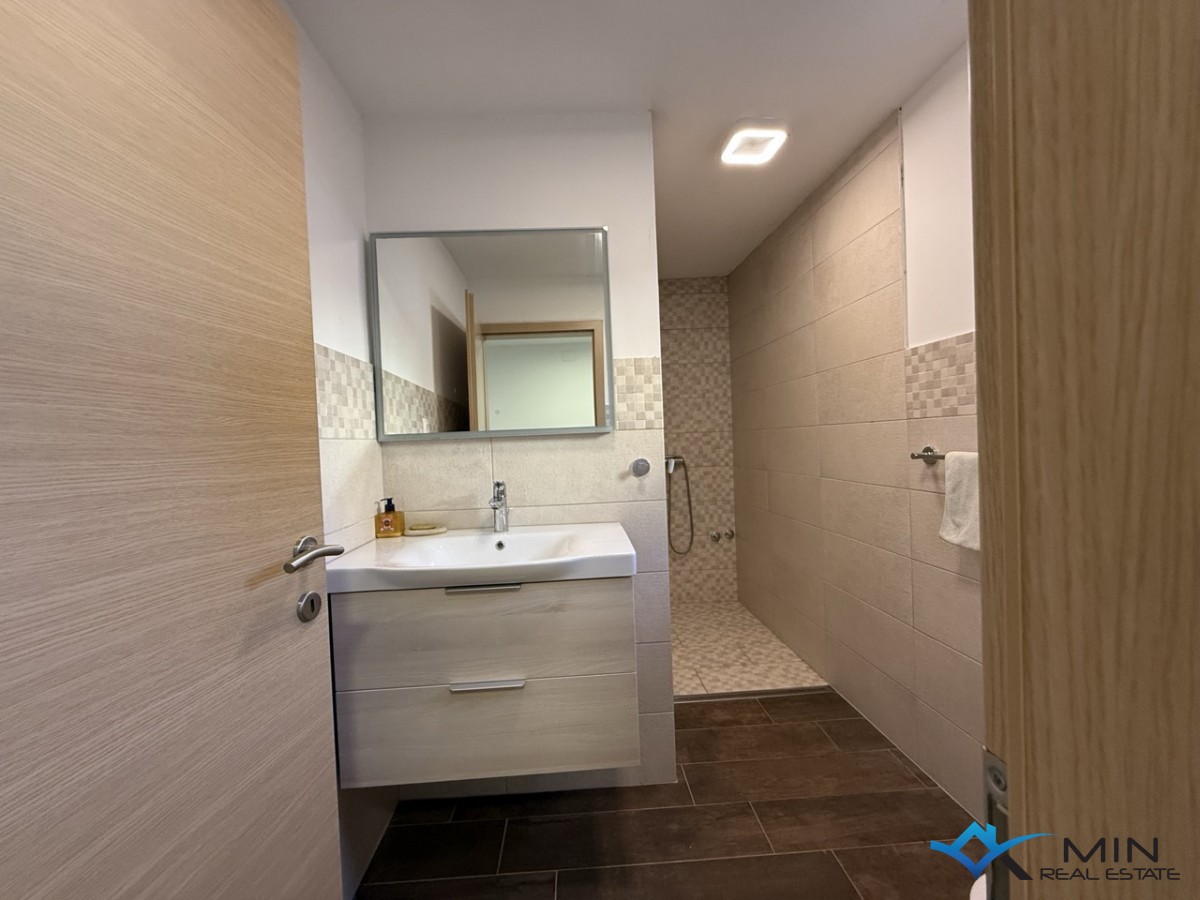 House For sale - ISTARSKA NOVIGRAD