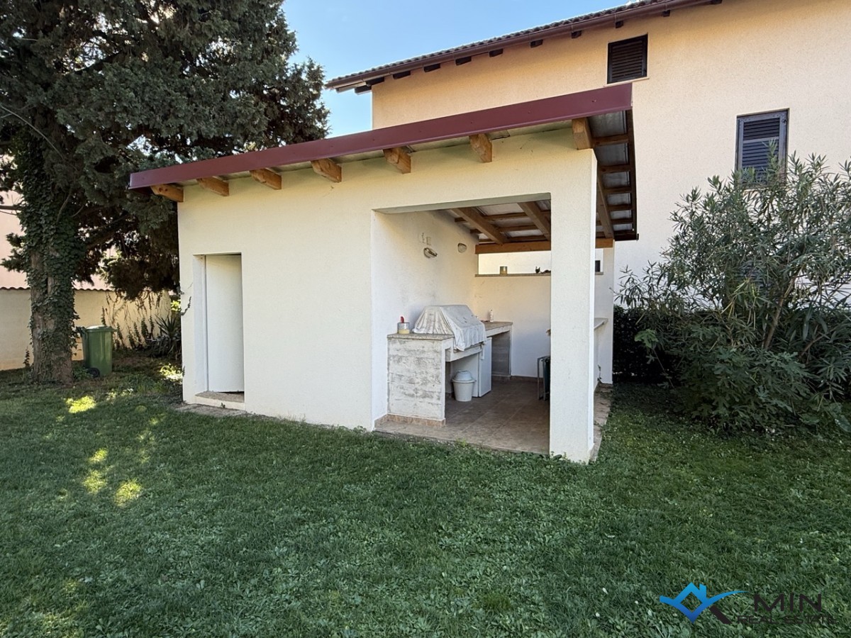 House For sale - ISTARSKA NOVIGRAD