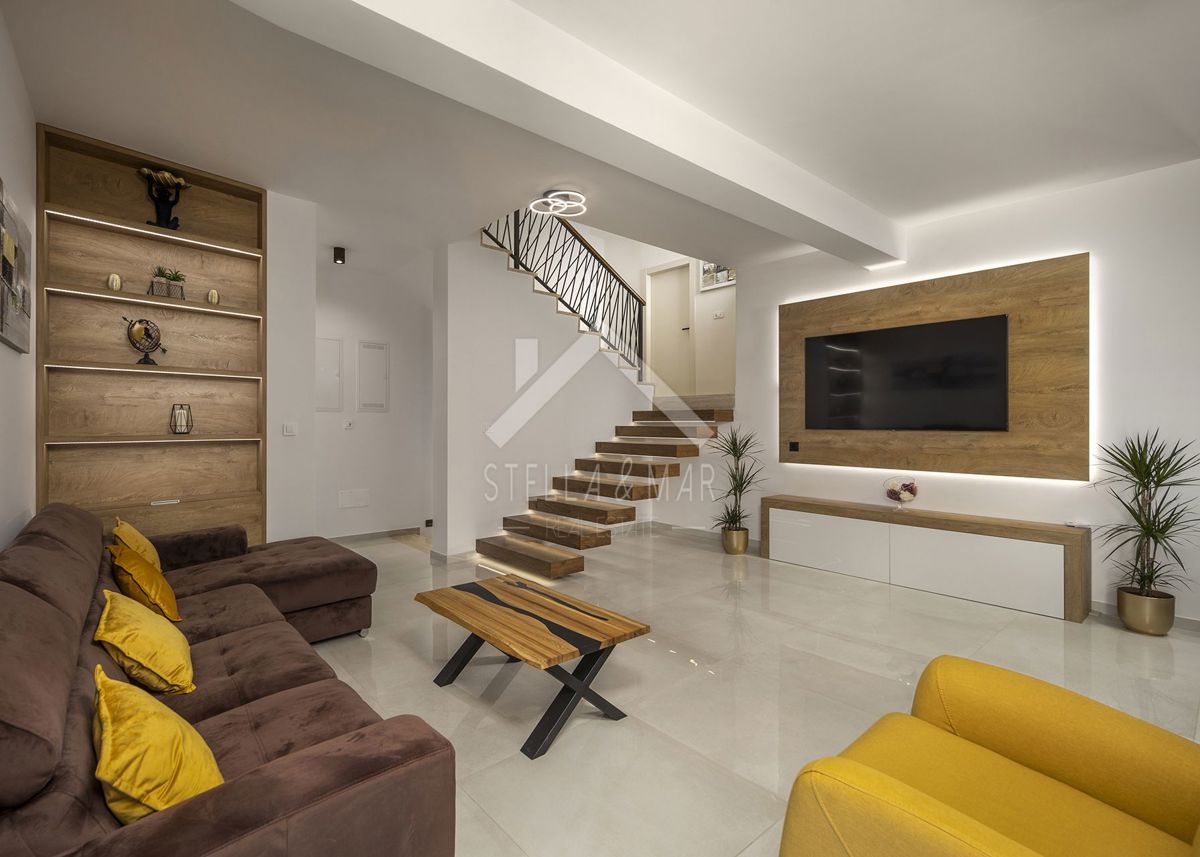 Casa In vendita - ZADARSKA NIN