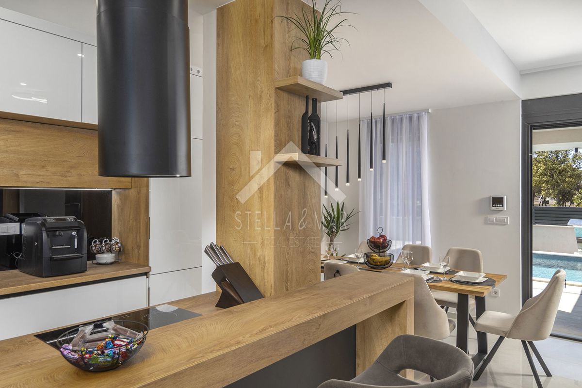 Casa In vendita - ZADARSKA NIN