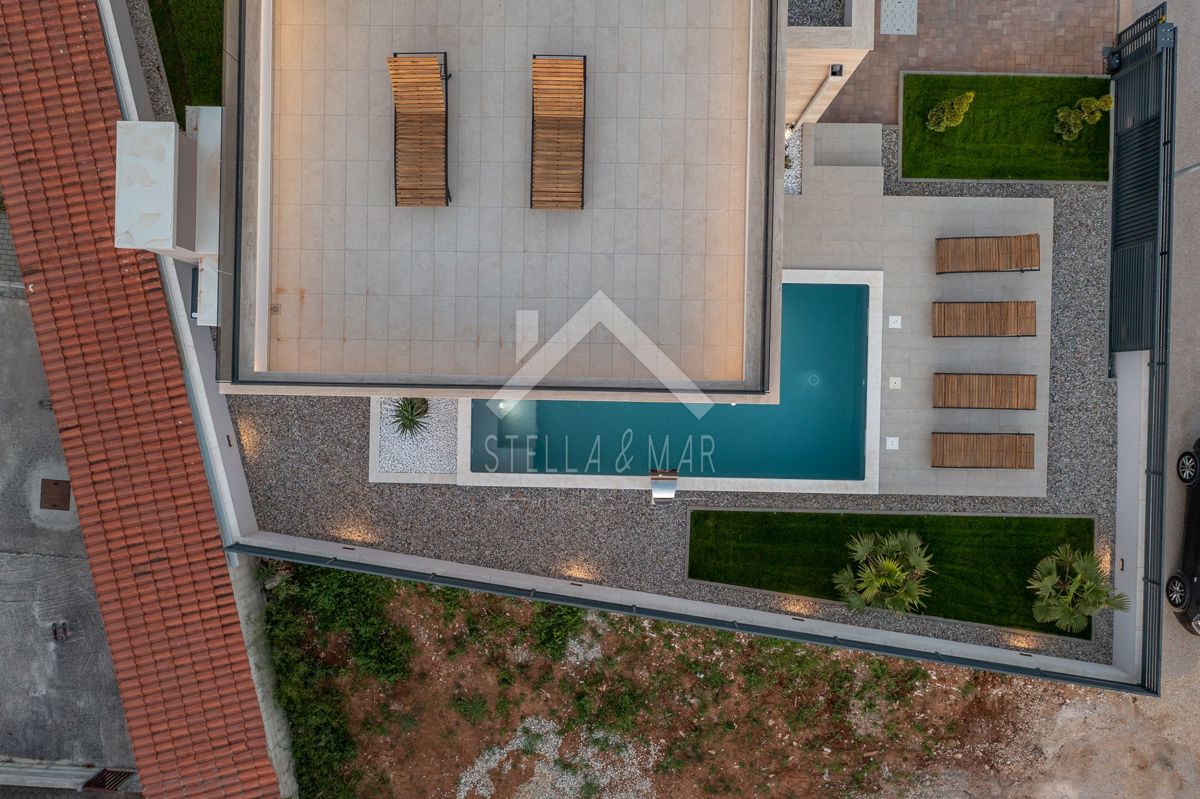 Casa In vendita - ZADARSKA NIN