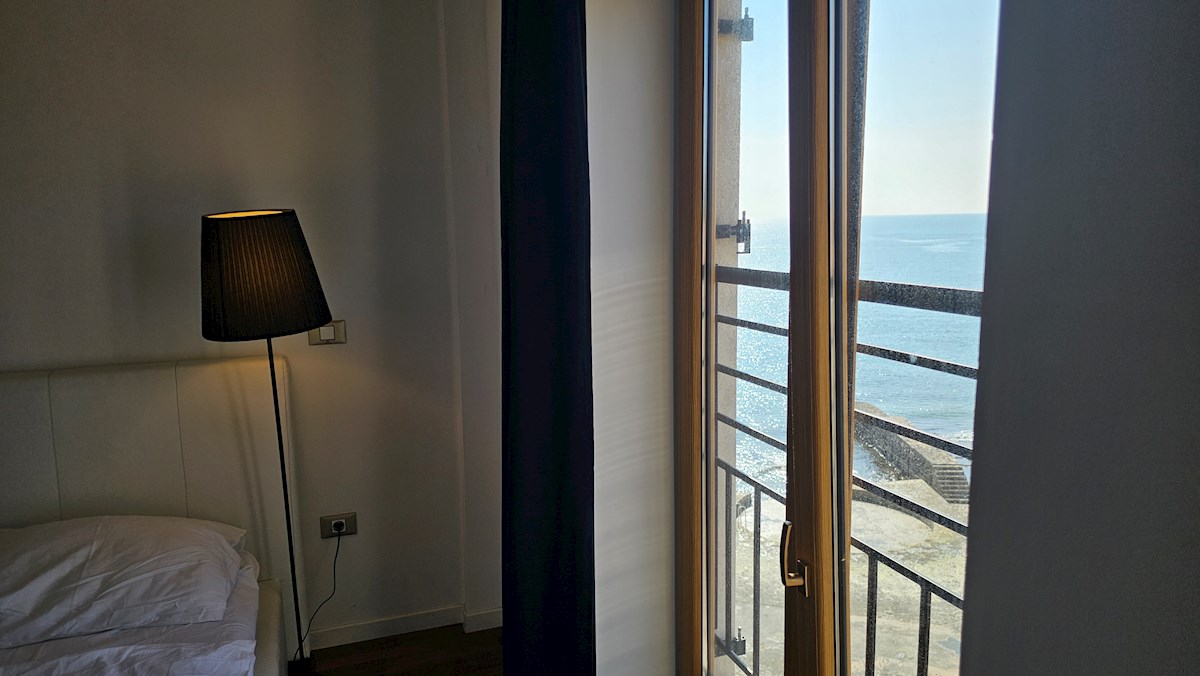 Flat For sale - ISTARSKA NOVIGRAD