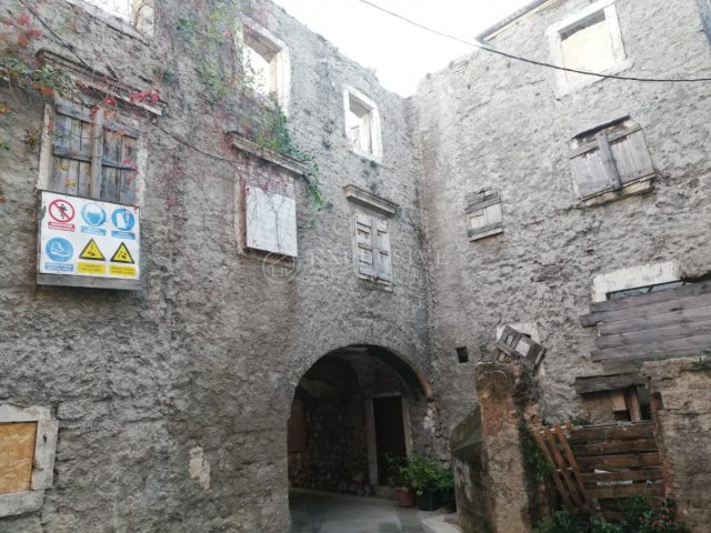 House for sale 450 m² – Senj