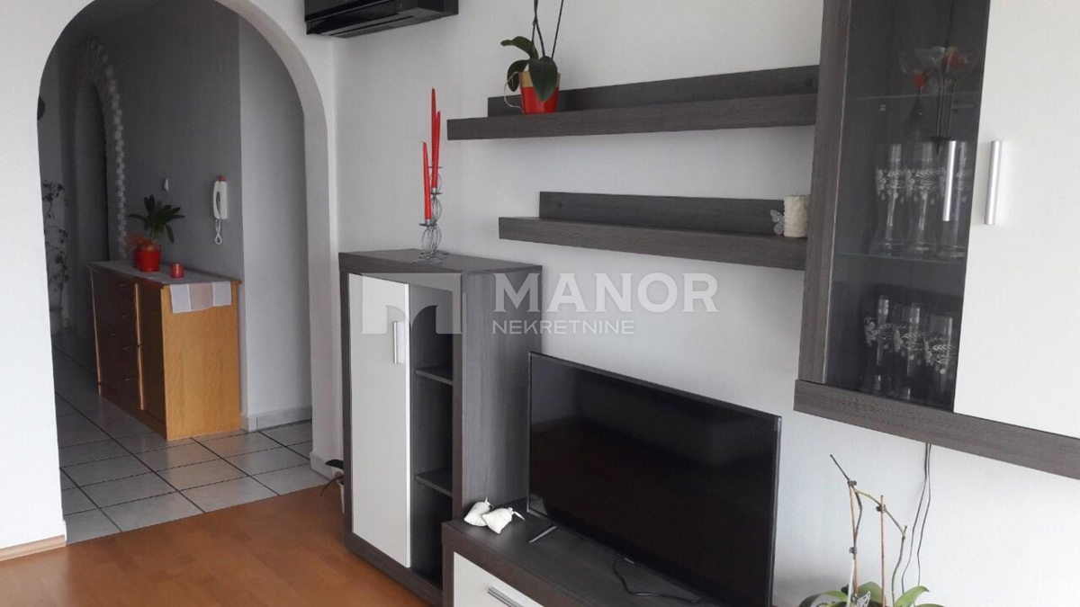 Mieszkanie Do wynajęcia - Primorsko-goranska Rijeka - foto 2/10