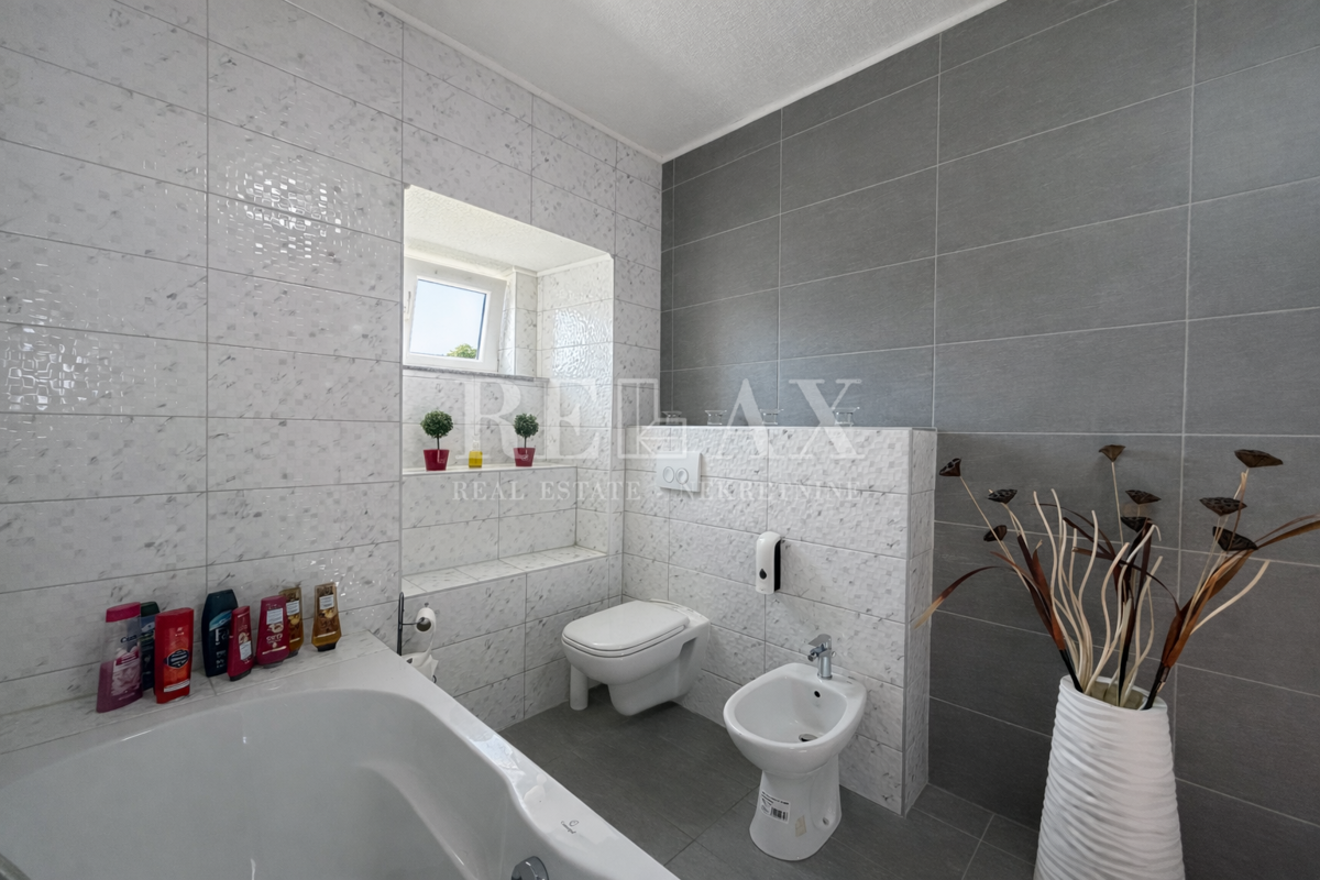 Flat For sale - LIČKO-SENJSKA SENJ