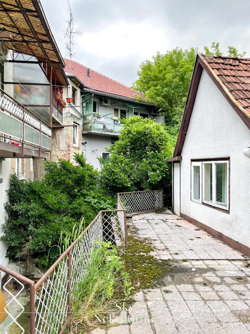 Hiša Na predaj ZAGREB