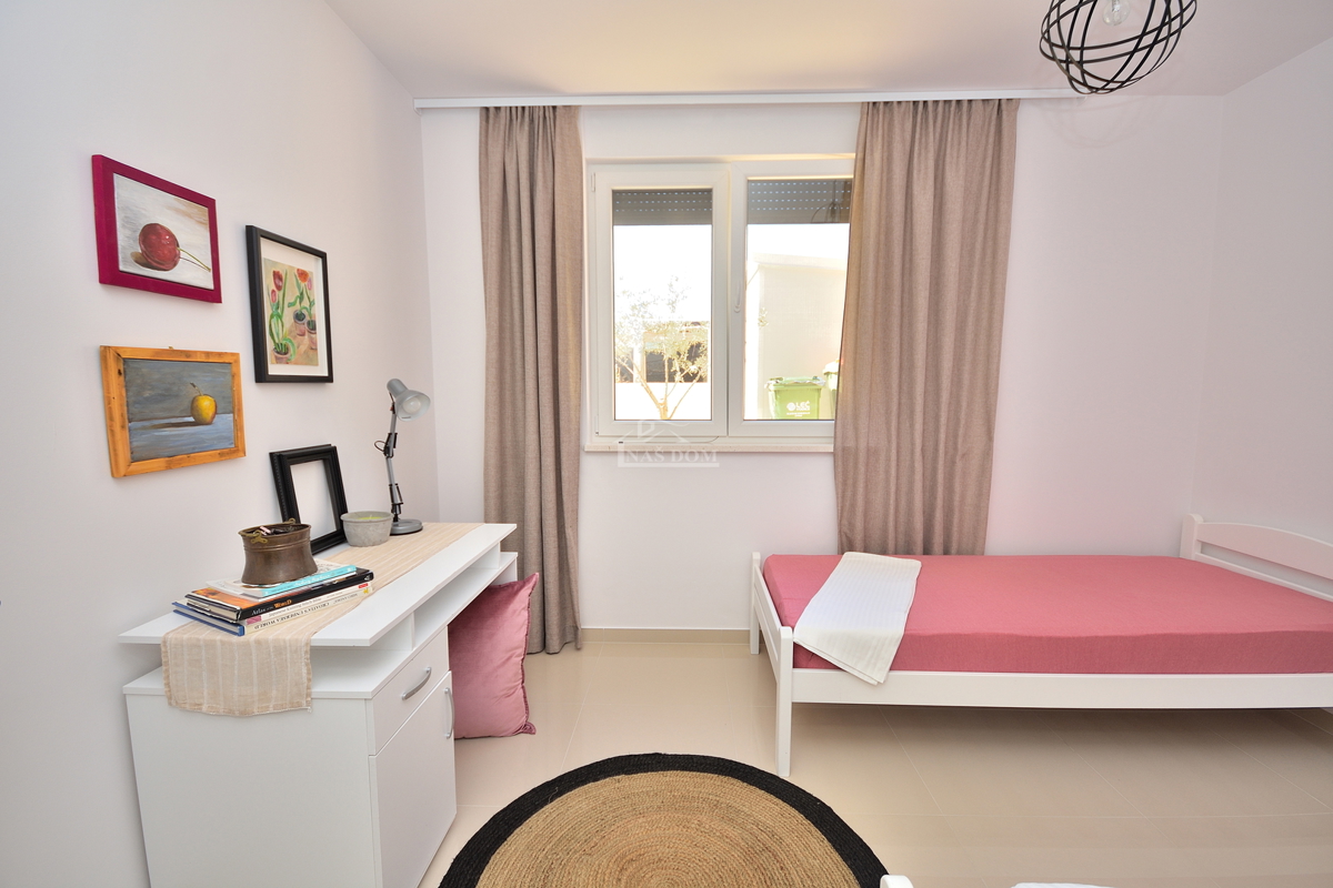 Flat For sale - ŠIBENSKO-KNINSKA VODICE