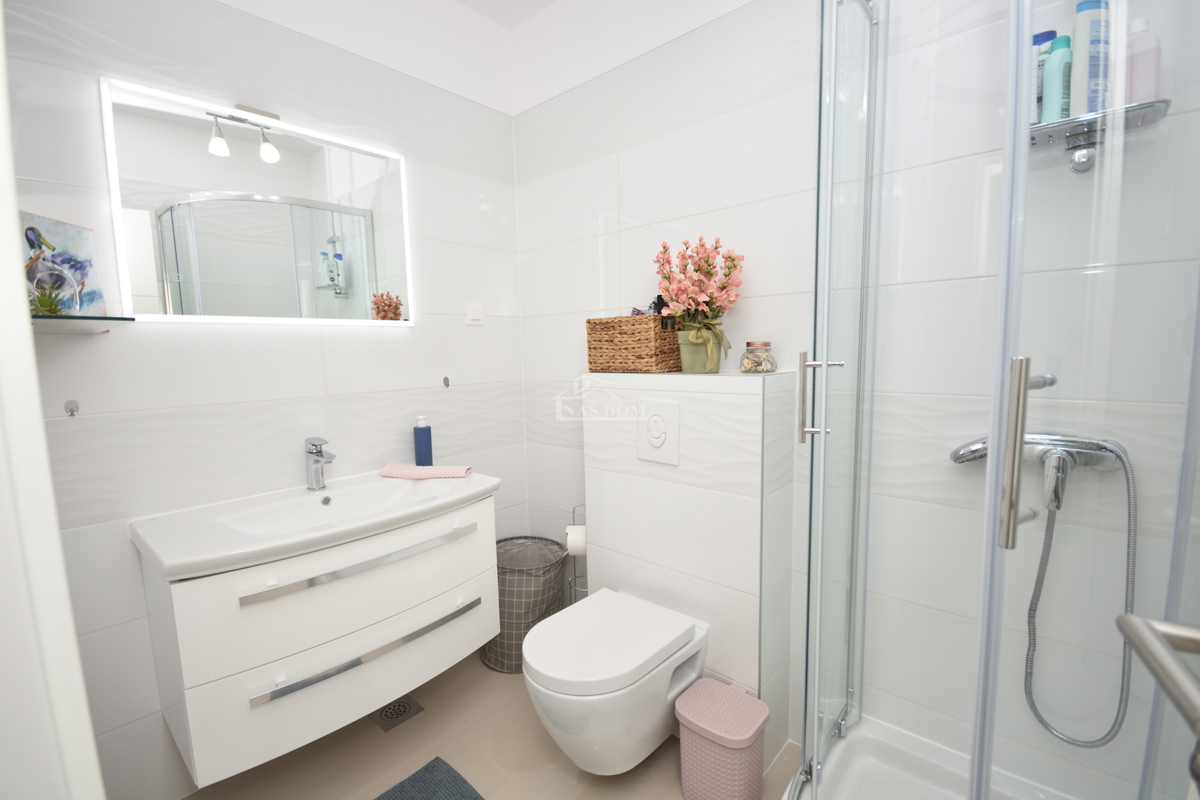 Flat For sale - ŠIBENSKO-KNINSKA VODICE