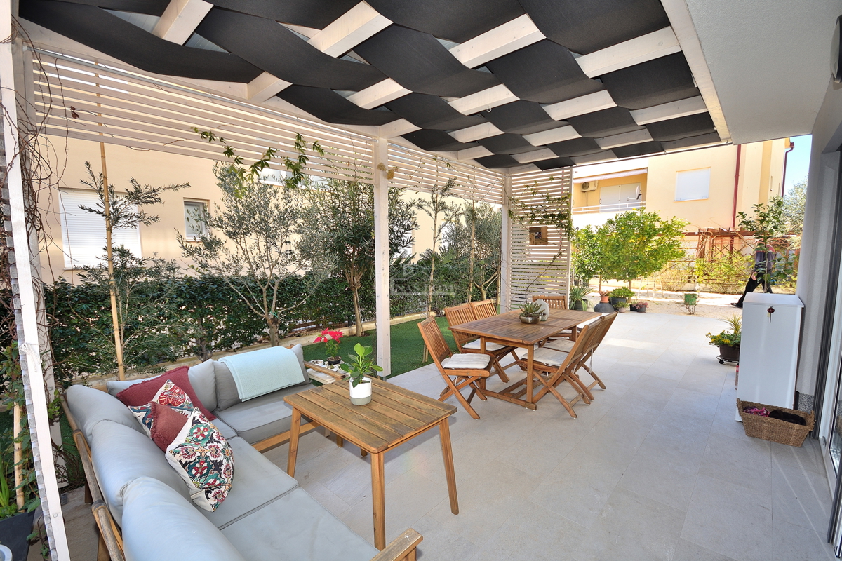 Flat For sale - ŠIBENSKO-KNINSKA VODICE