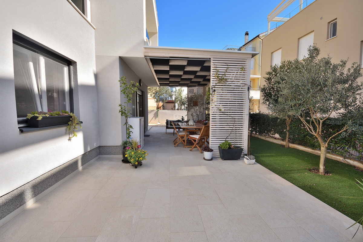 Flat For sale - ŠIBENSKO-KNINSKA VODICE