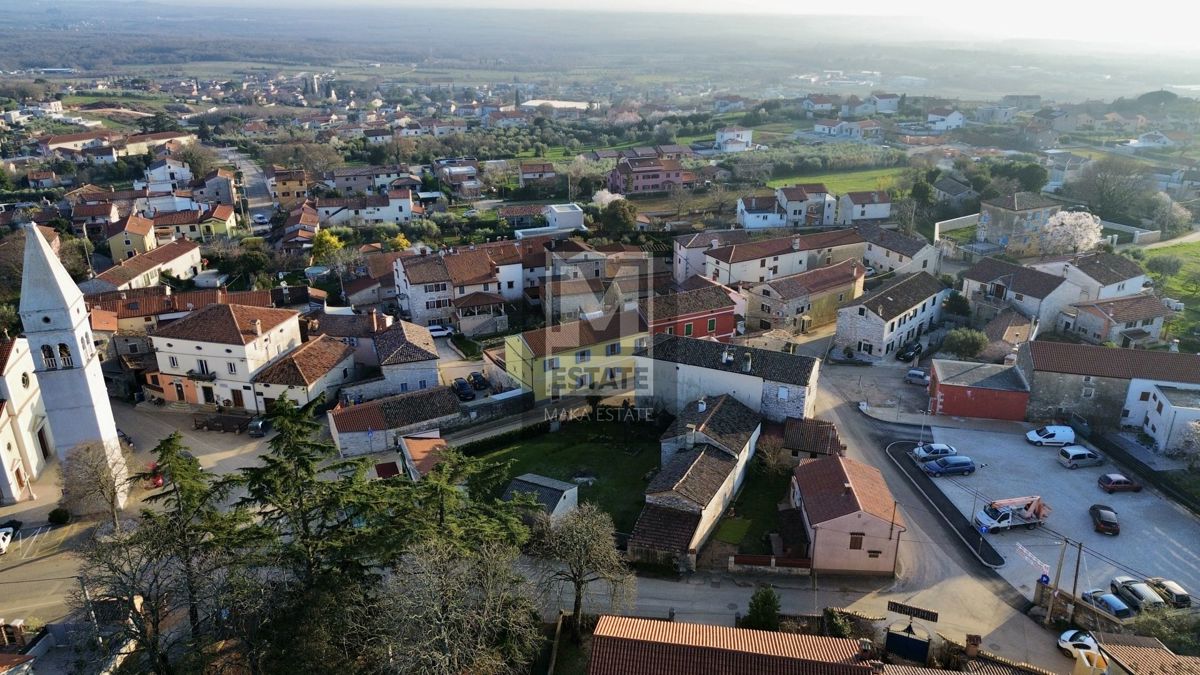 Zemljište Na prodaju - ISTARSKA KAŠTELIR