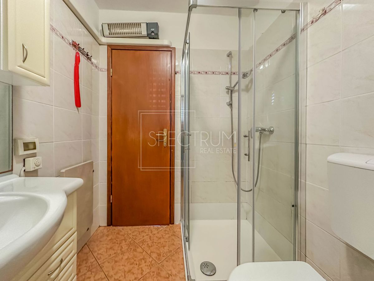 Flat For sale - ISTARSKA NOVIGRAD