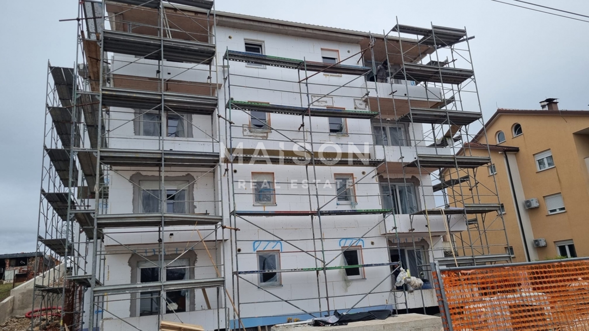Appartement À vendre - PRIMORSKO-GORANSKA VIŠKOVO