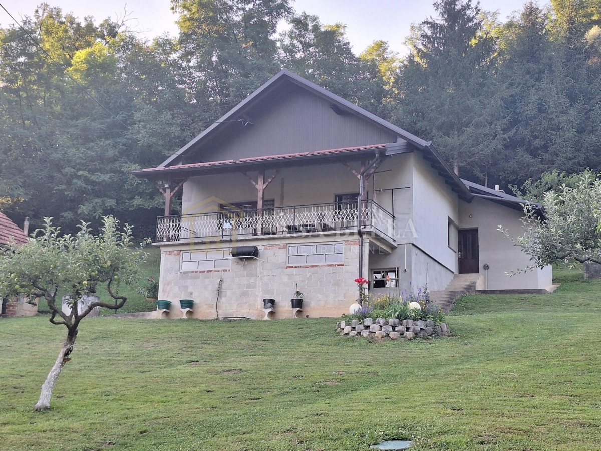 Hiša Na predaj - KRAPINSKO-ZAGORSKA DESINIĆ