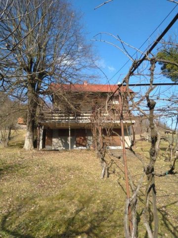 House for sale 100 m² – Desinić