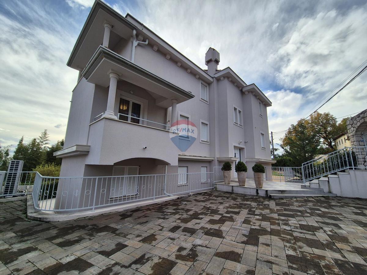 Kuća Na prodaju - PRIMORSKO-GORANSKA OPATIJA