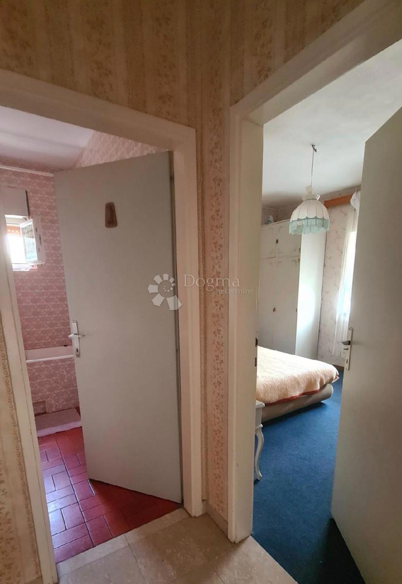 House For sale - SPLITSKO-DALMATINSKA BRAČ