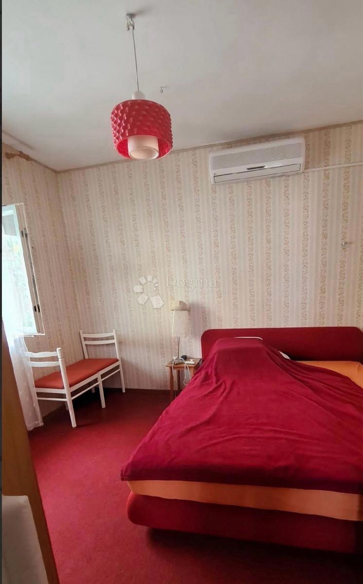 House For sale - SPLITSKO-DALMATINSKA BRAČ