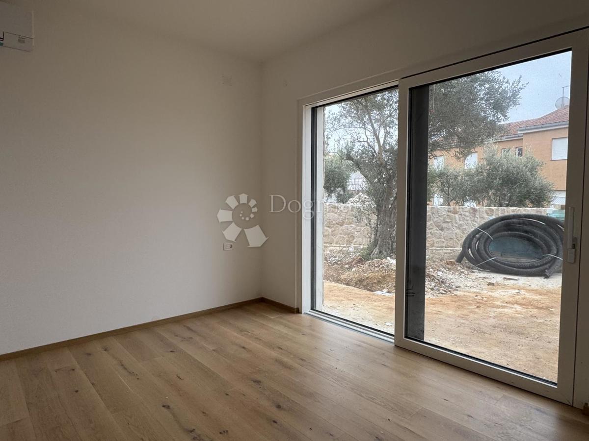 Apartmán Na predaj - Primorsko-goranska Krk - foto 2/11