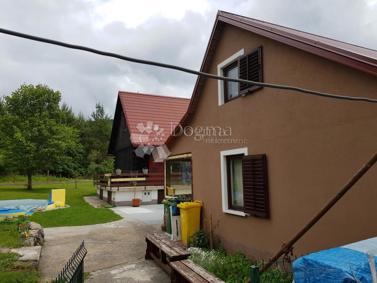 House For sale - LIČKO-SENJSKA PLITVIČKA JEZERA