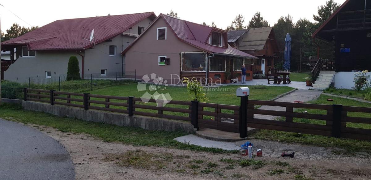 House For sale - LIČKO-SENJSKA PLITVIČKA JEZERA