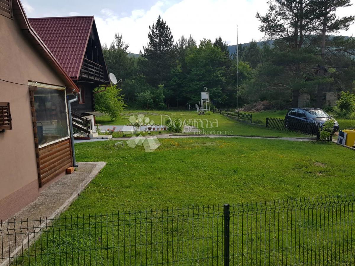 House For sale - LIČKO-SENJSKA PLITVIČKA JEZERA