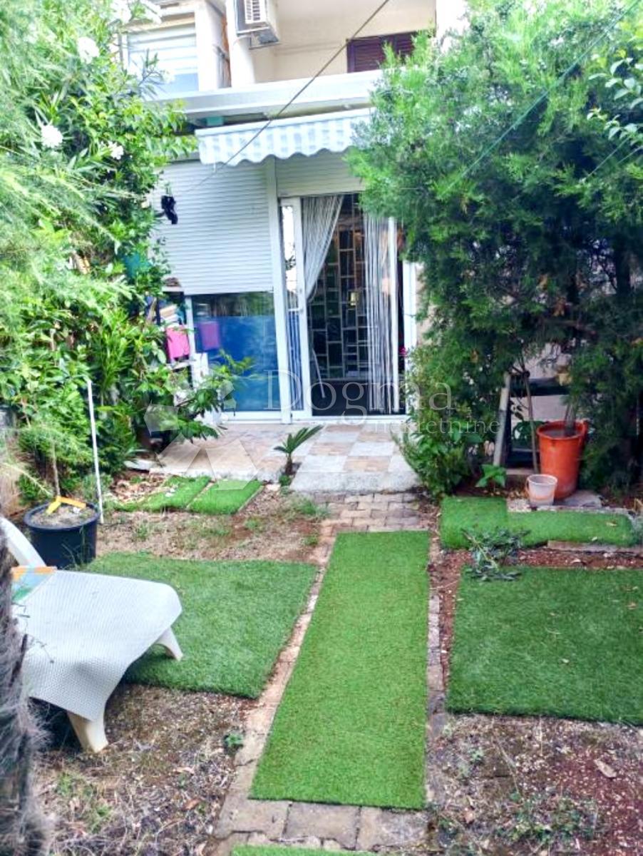 Flat For sale - ISTARSKA NOVIGRAD