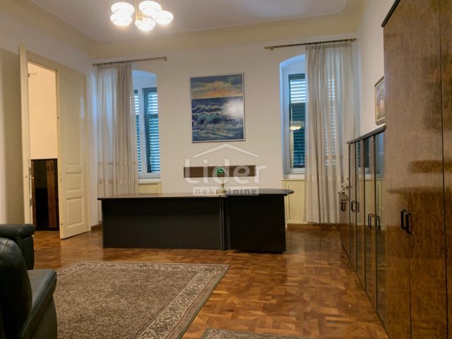 Poslovni prostor za najam 100 m² – Rijeka