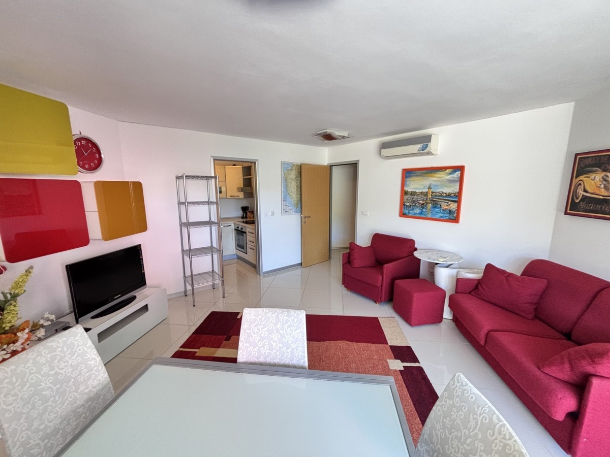Flat For sale - ISTARSKA NOVIGRAD