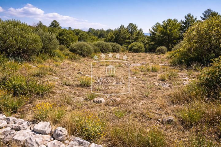 Działka na sprzedaż 847 m² – Zadar