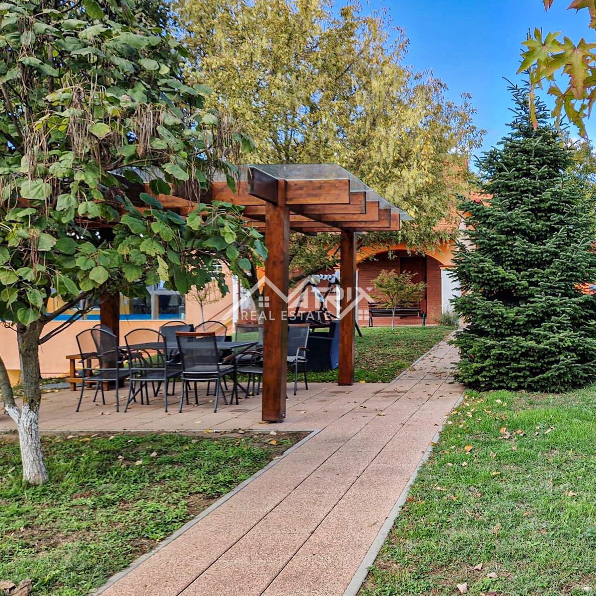 Maison À vendre - VUKOVARSKO-SRIJEMSKA NUŠTAR