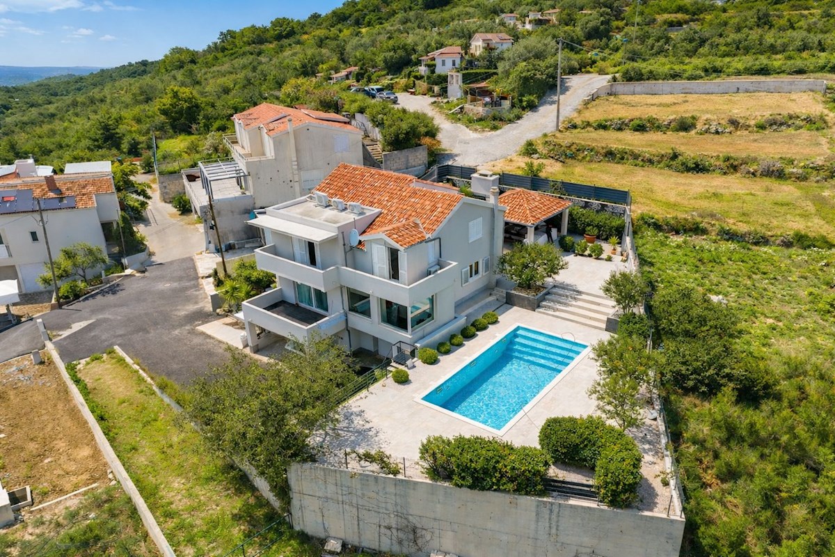 Kuća Na prodaju - SPLITSKO-DALMATINSKA SPLIT