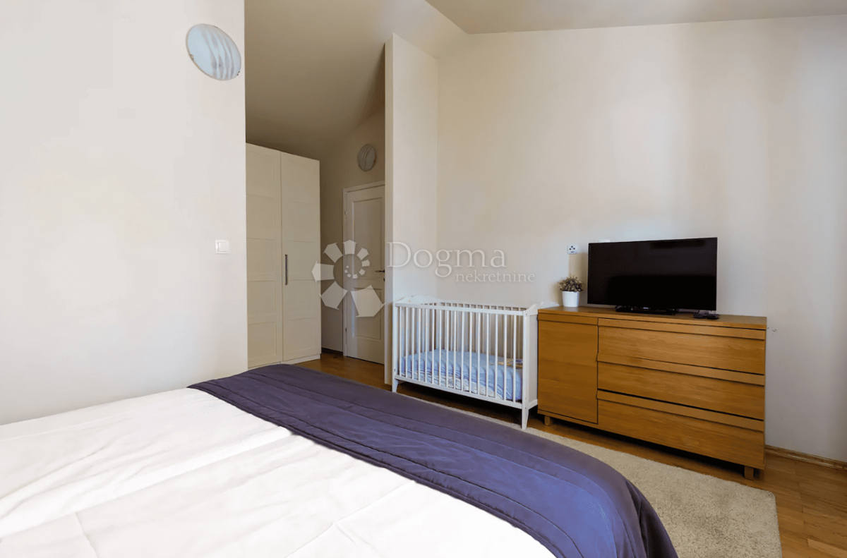 House For sale - ISTARSKA BARBAN