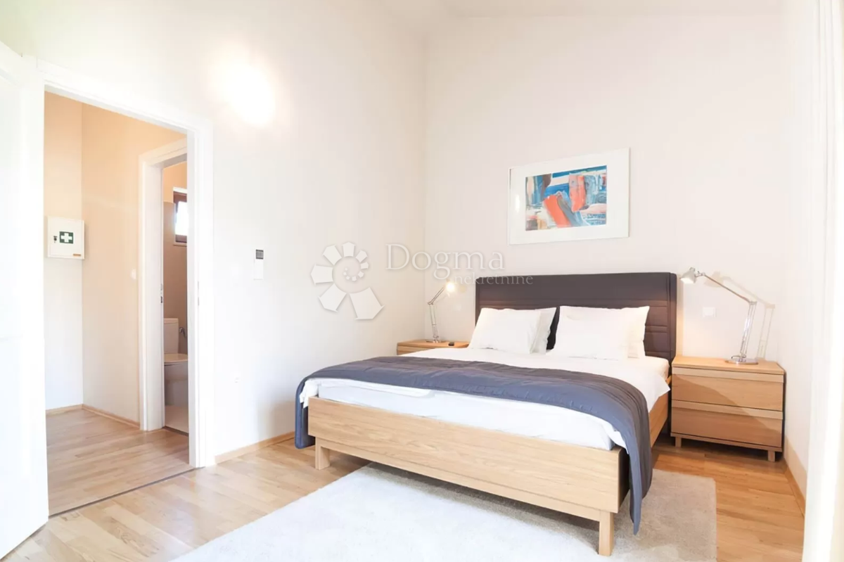 House For sale - ISTARSKA BARBAN