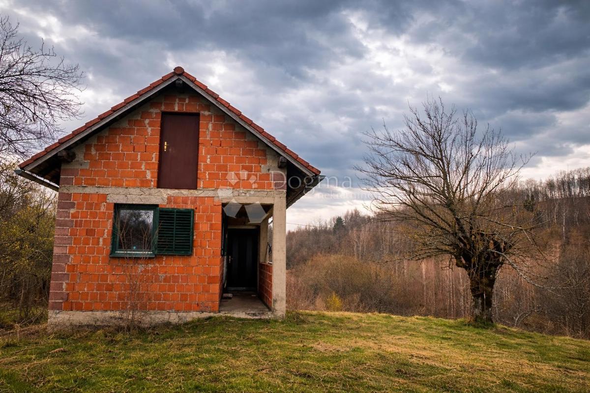 Maison À vendre - KARLOVAČKA SLUNJ