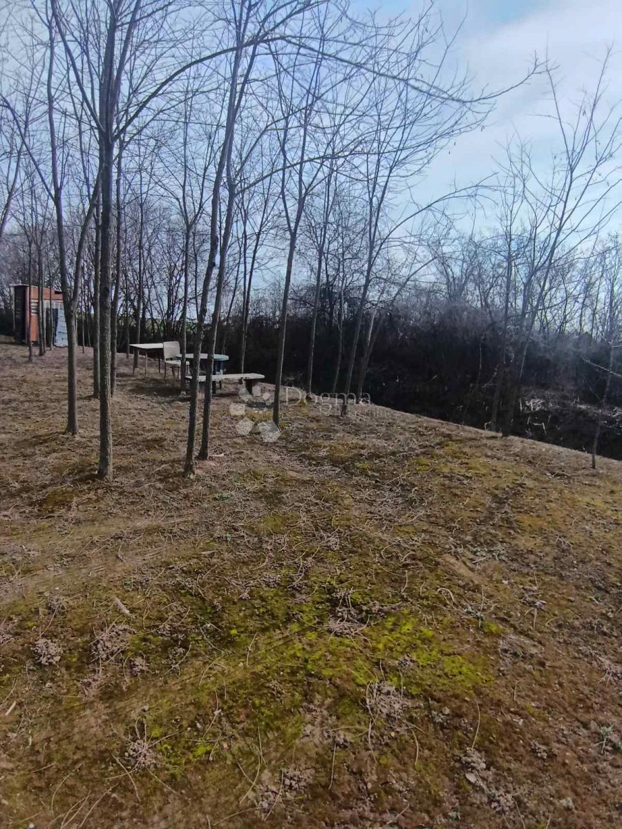 Haus Zu verkaufen - OSJEČKO-BARANJSKA BELI MANASTIR