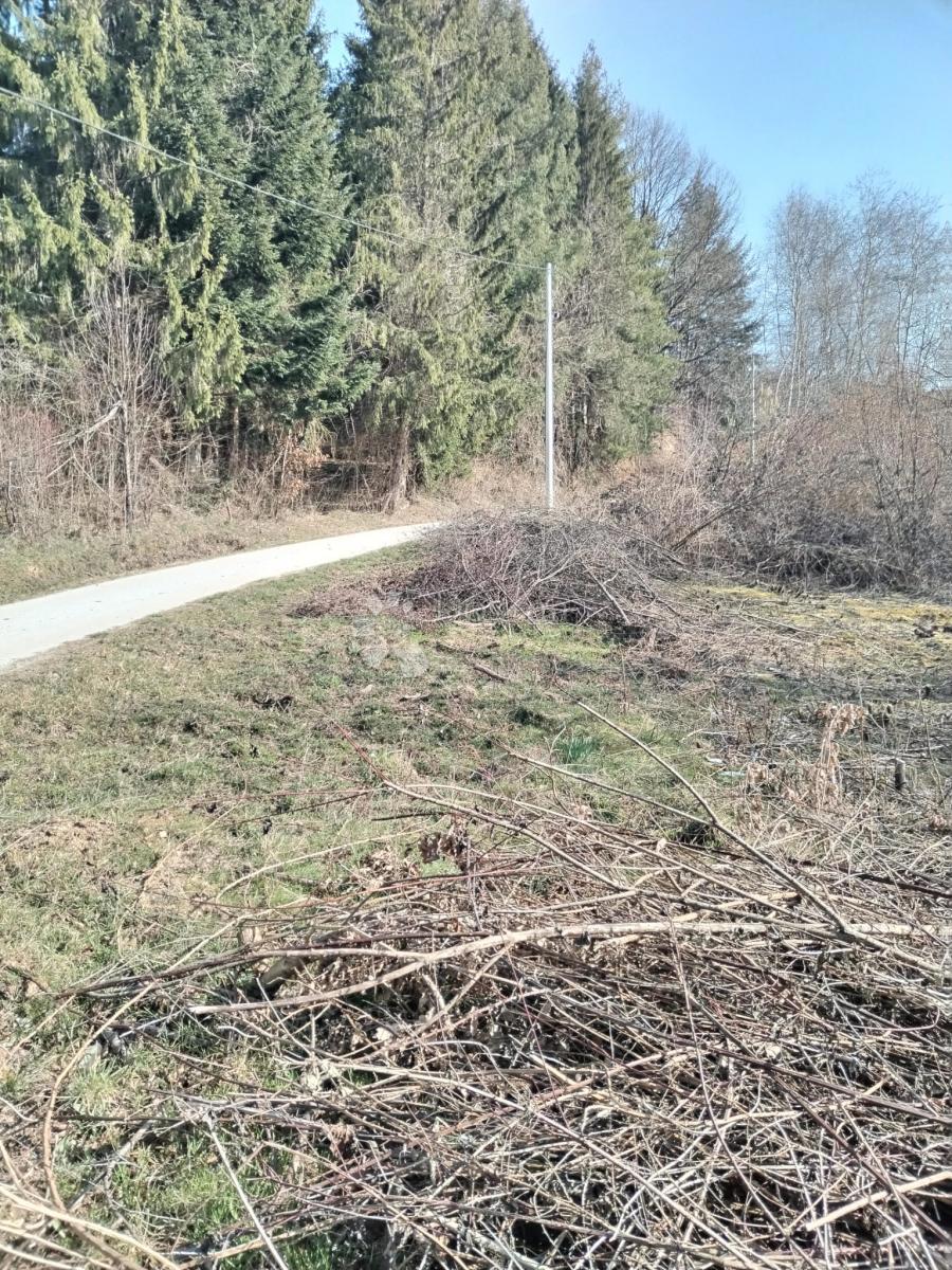 Zemljište Na prodaju - KARLOVAČKA KARLOVAC