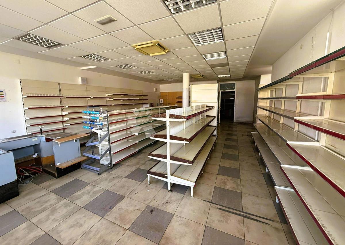 Komerčné Na predaj - MEĐIMURSKA PODTUREN