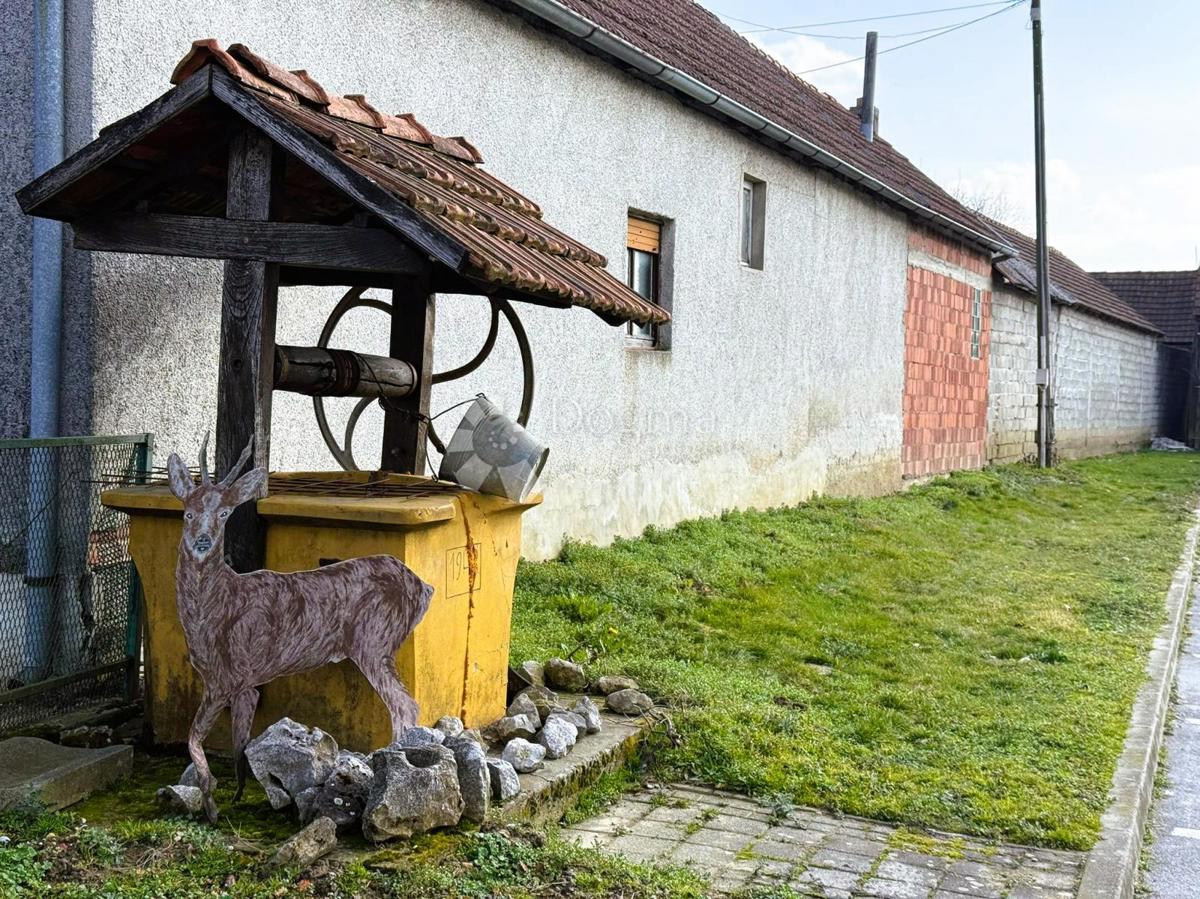 Komerčné Na predaj - MEĐIMURSKA PODTUREN