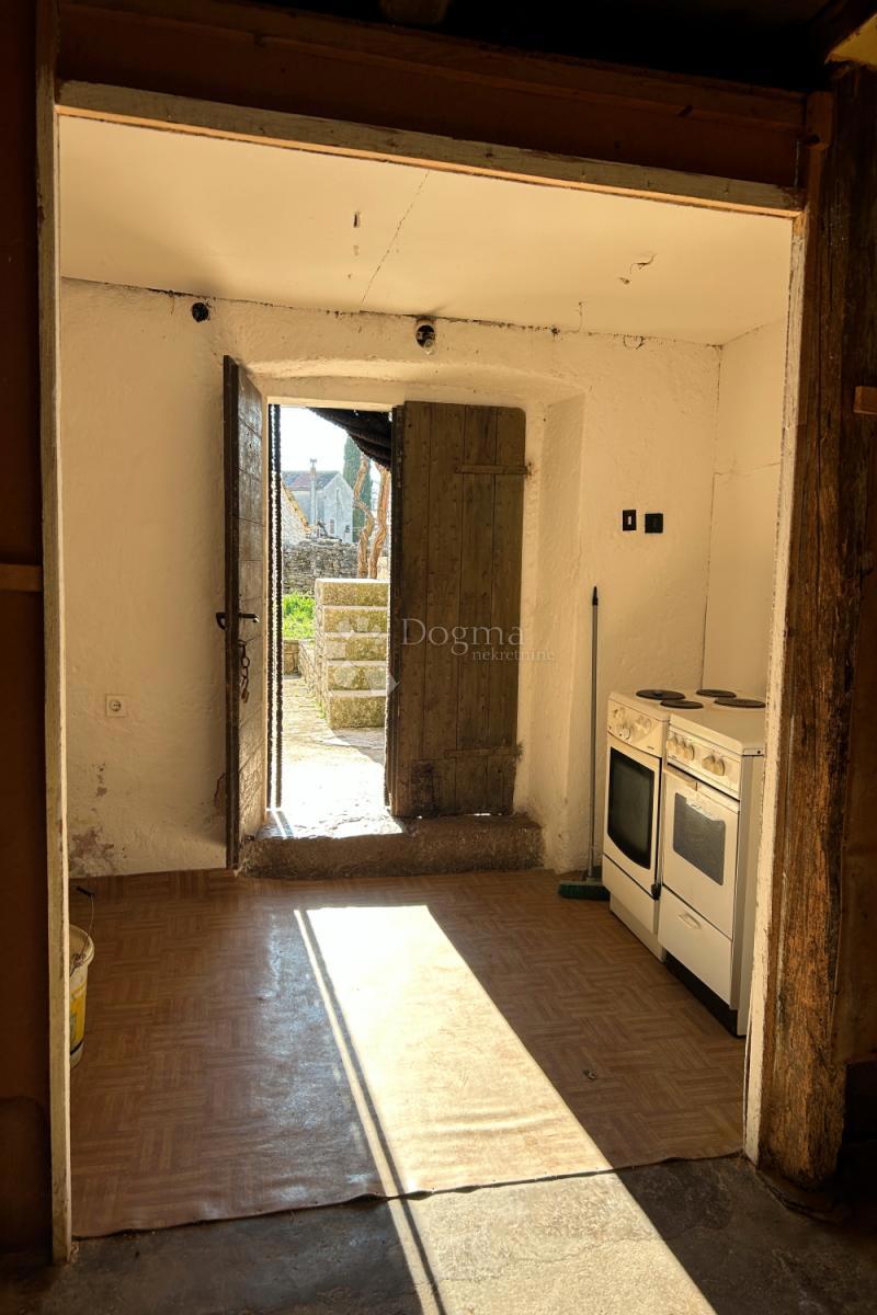 Haus Zu verkaufen - ISTARSKA KANFANAR