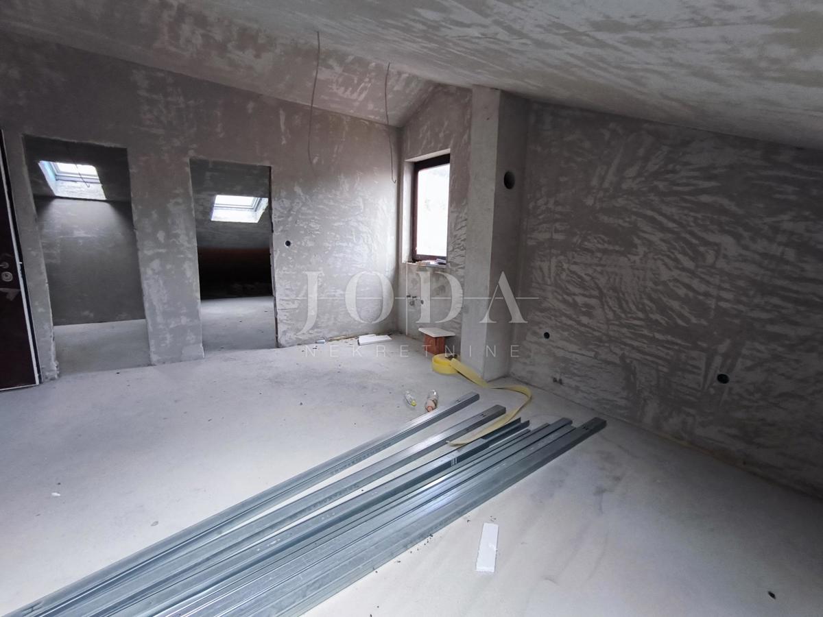 Apartmán Na predaj - LIČKO-SENJSKA SENJ