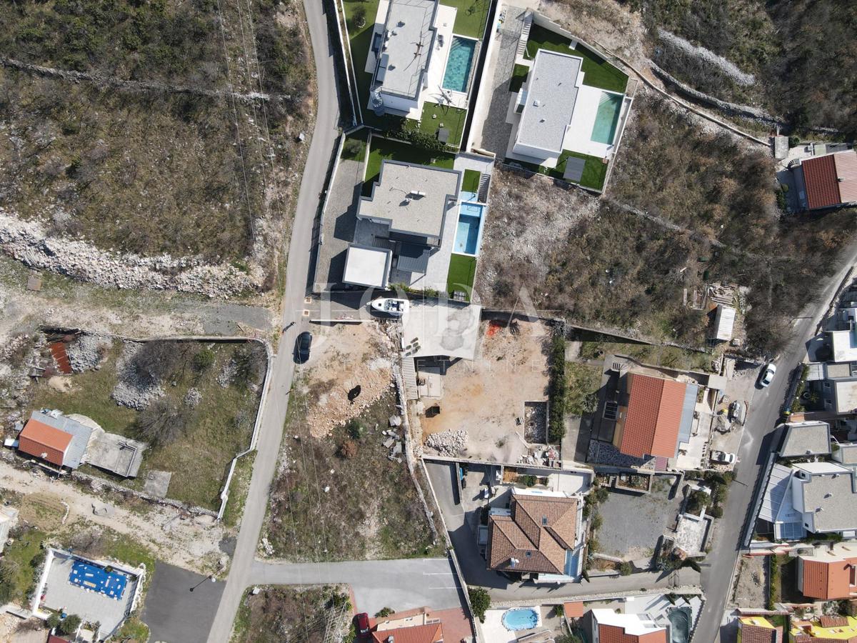 Zemljište Na prodaju - PRIMORSKO-GORANSKA CRIKVENICA