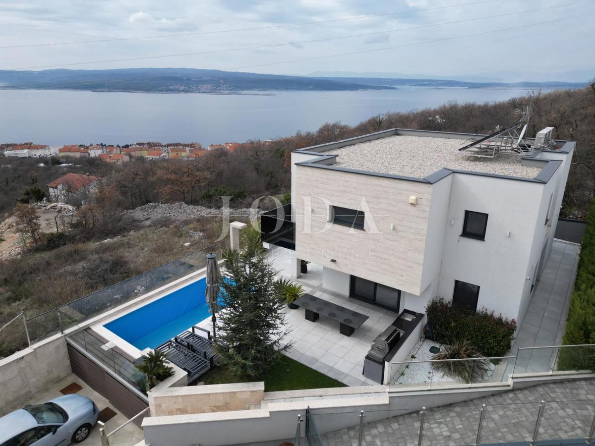 Hiša Na predaj - PRIMORSKO-GORANSKA CRIKVENICA